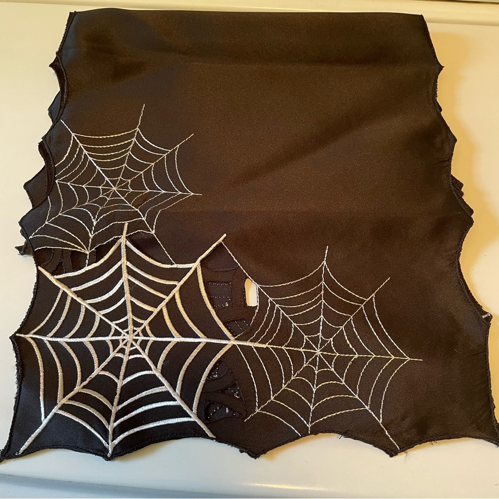 Halloween Spider Web Table Runner